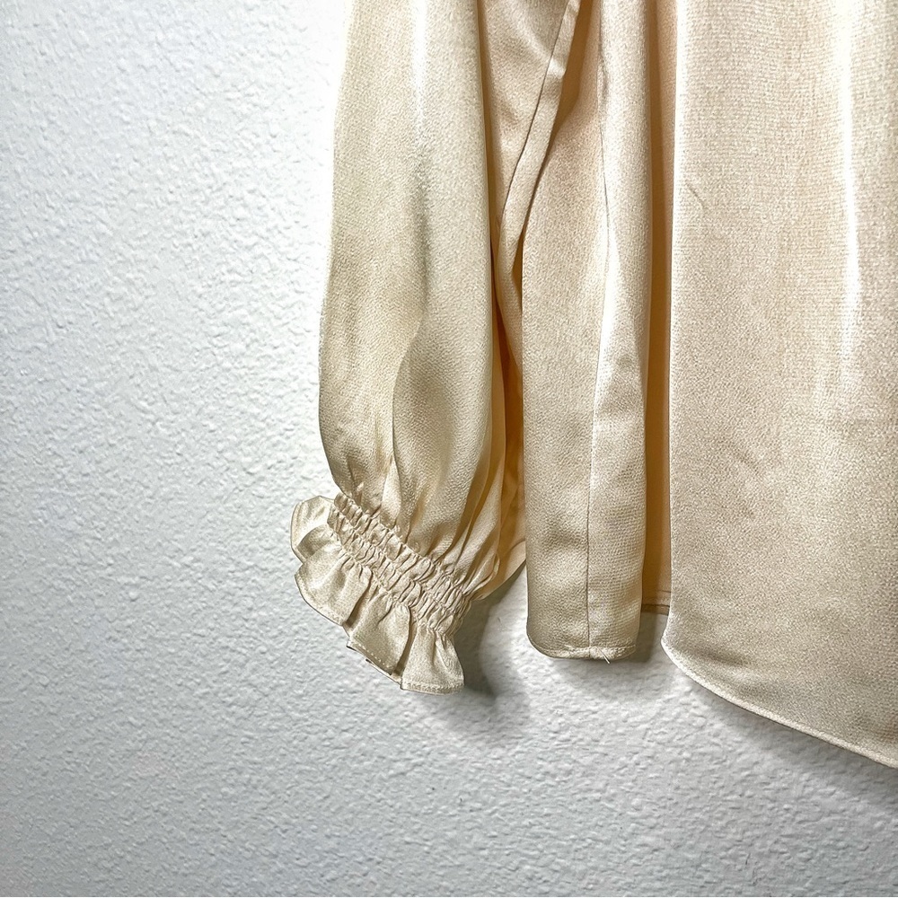 Nanette Lepore satin smocked neck and chest balloons sleeves beige XL NWT - Picture 4 of 13